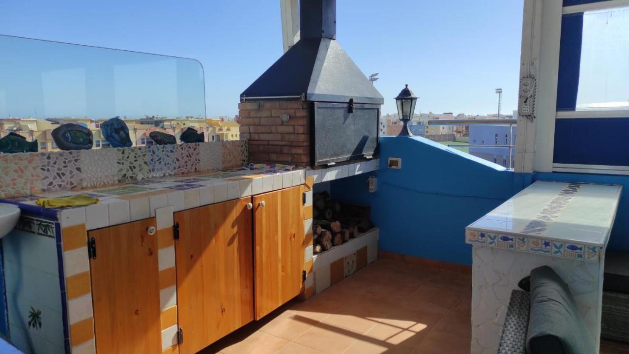 Atico Con Vistas , Jacuzzi , Terraza Y Barbacoa Apartment *