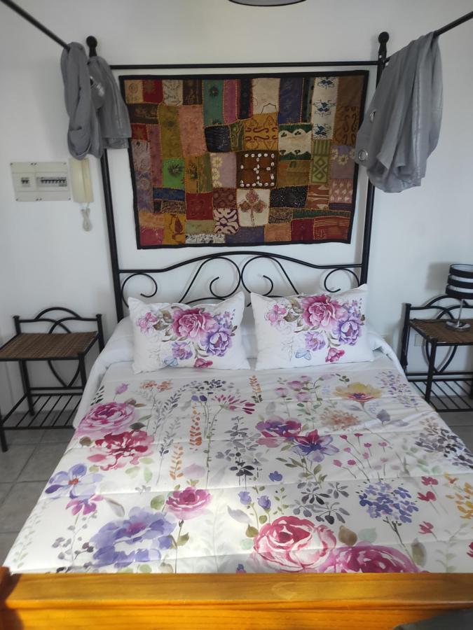 Atico Con Vistas , Jacuzzi , Terraza Y Barbacoa * Arinaga